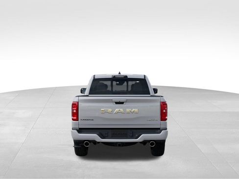 New 2026 RAM 1500 Laramie AWD/4WD image 8