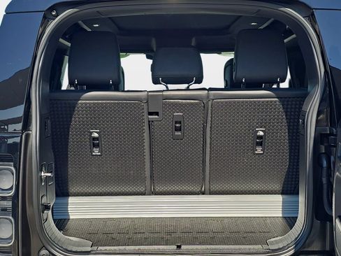 Certified 2023 Land Rover Defender 90 Carpathian Edition AWD/4WD image 12