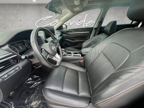 Certified 2024 Nissan Altima 2.5 SR w/ SR Premium Package FWD image 19