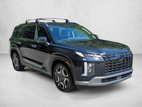 Used 2024 Hyundai Palisade Limited AWD/4WD image 3