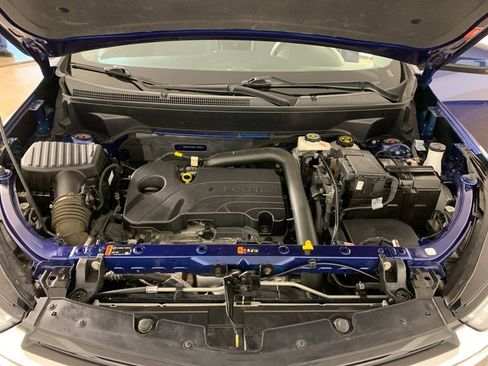 Used 2023 Chevrolet Equinox LT w/ Driver Convenience Package image 39