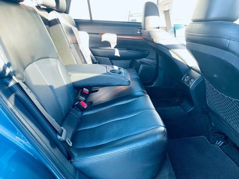 Used 2013 Subaru Outback 2.5i Limited image 14