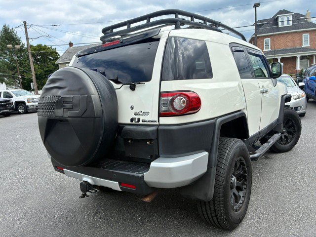 Used 2013 Toyota FJ Cruiser 4WD w/ Upgrade Pkg image 8