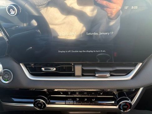 New 2026 Chevrolet Equinox LT image 9