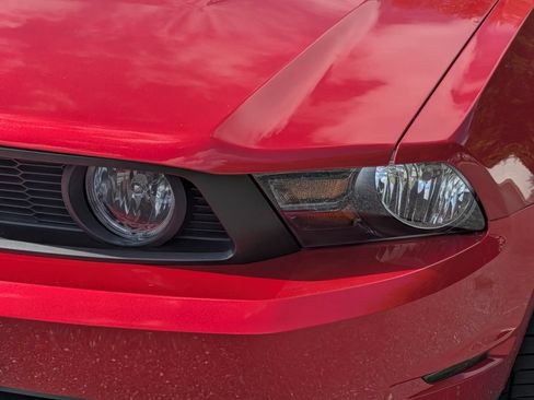 Used 2011 Ford Mustang GT Premium w/ Comfort Pkg RWD image 10