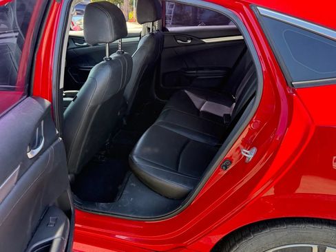 Used 2018 Honda Civic EX-L image 5