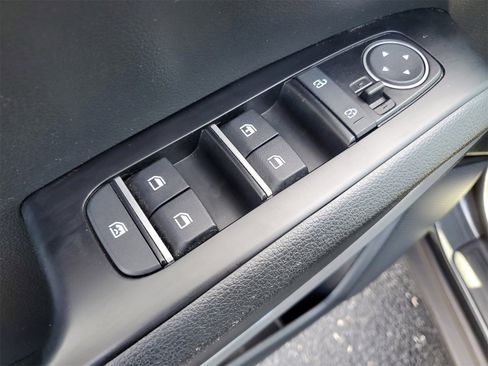 Used 2024 Kia Soul S image 12