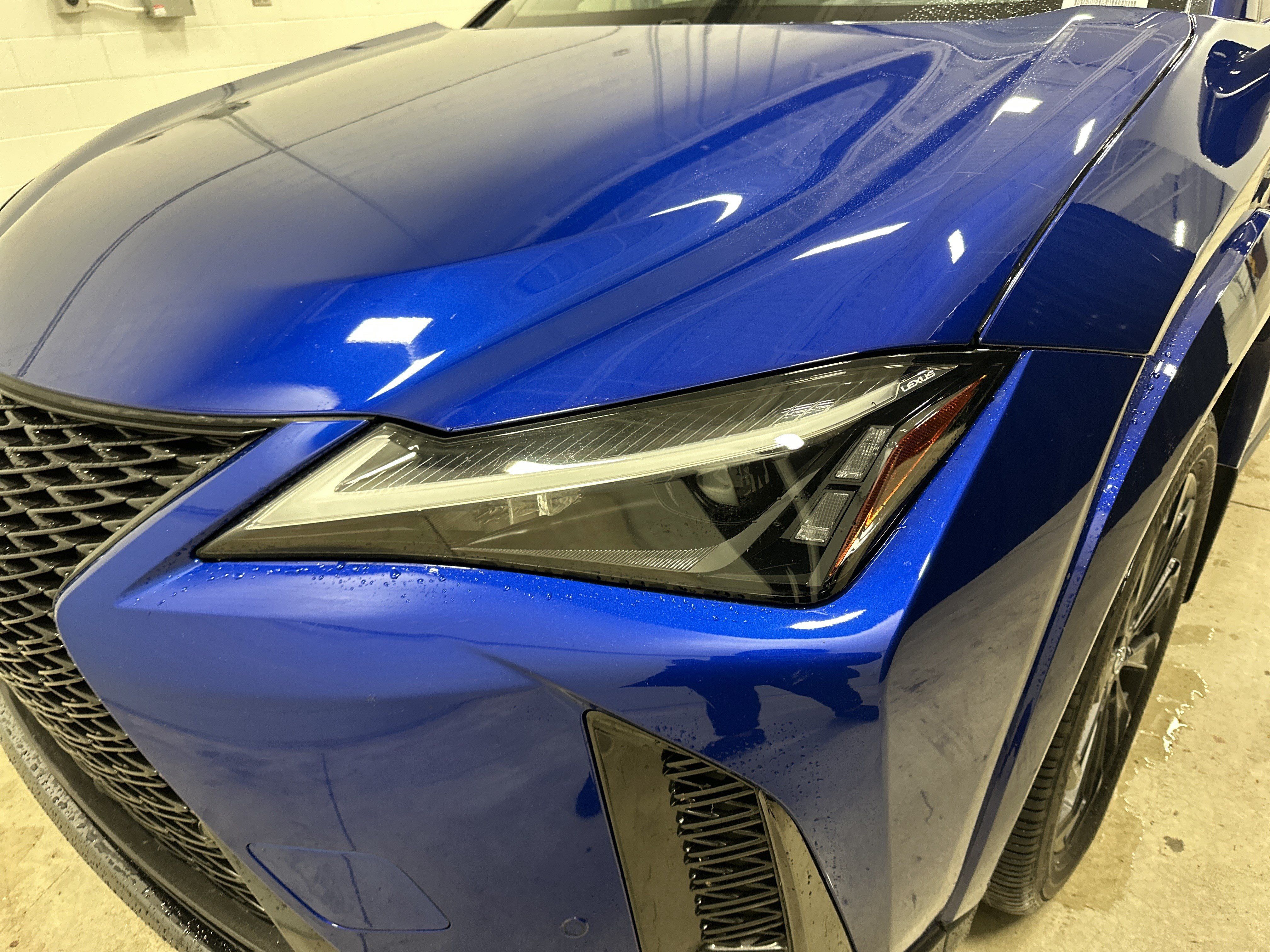 Certified 2024 Lexus UX 250h F Sport FWD image 6