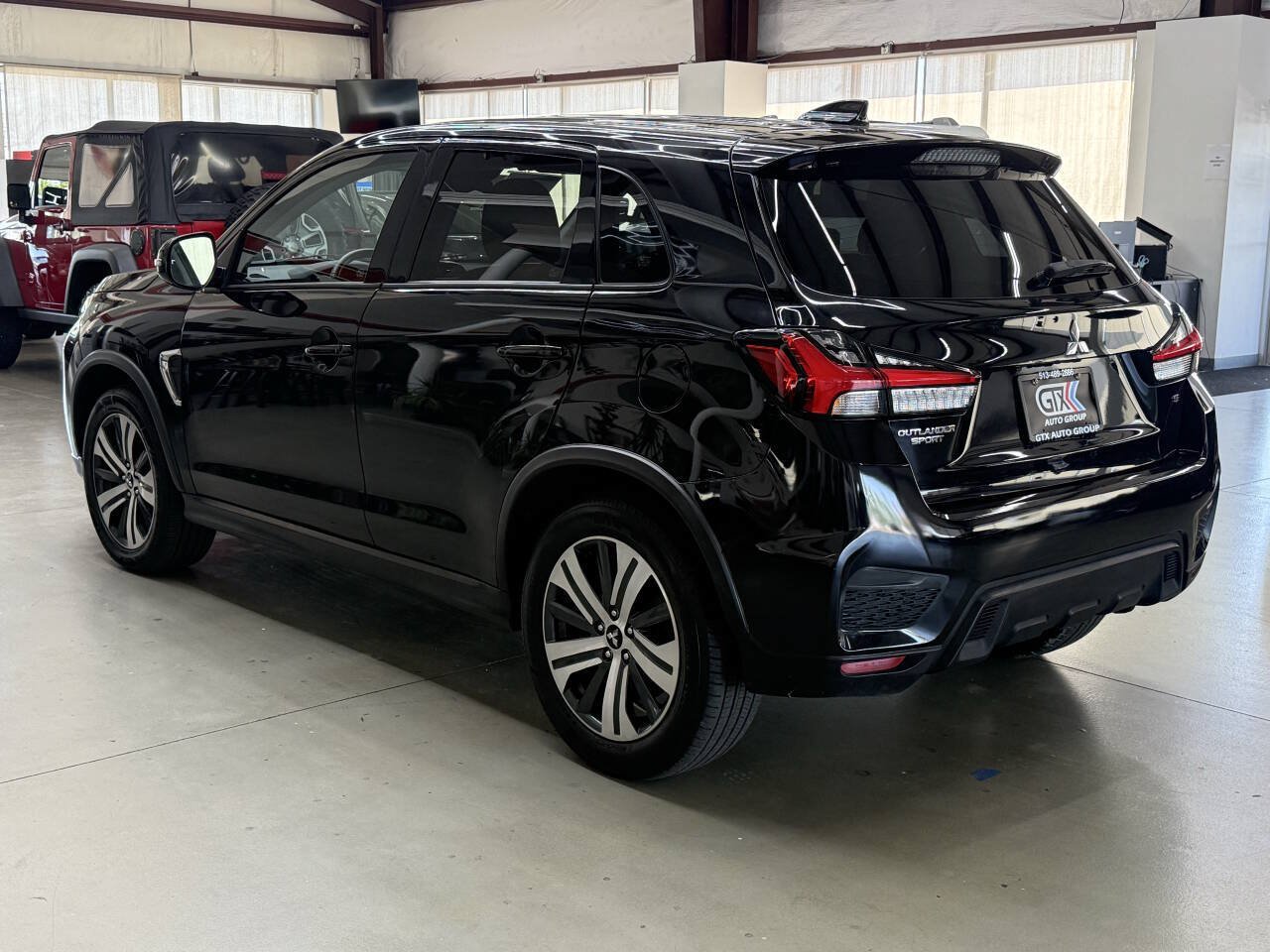 Used 2021 Mitsubishi Outlander Sport SE AWD/4WD image 4