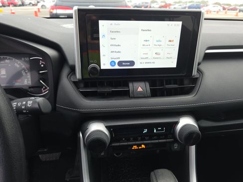 Used 2025 Toyota RAV4 LE image 18