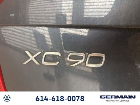 Used 2016 Volvo XC90 T6 Momentum w/ Momentum Plus Package image 18