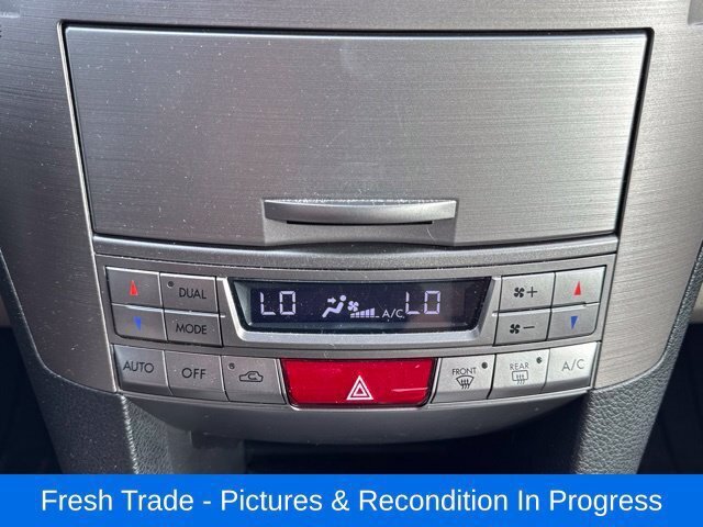 Used 2012 Subaru Legacy 2.5i Limited AWD/4WD image 15
