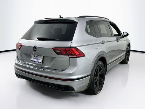 Used 2023 Volkswagen Tiguan SE R-Line FWD image 5