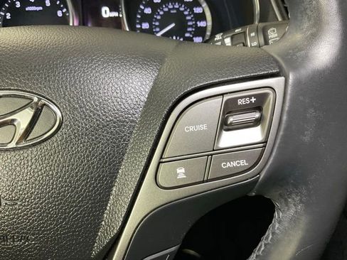 Used 2017 Hyundai Santa Fe Limited image 26