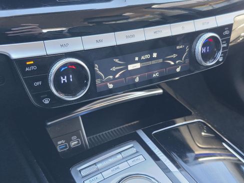 Used 2023 Genesis G80 2.5T image 19