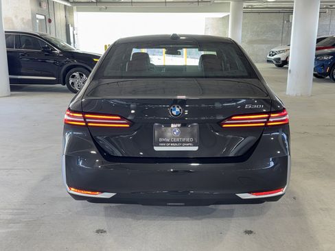 Certified 2025 BMW 530i image 7