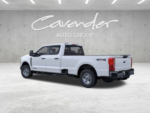 New 2026 Ford F350 XL w/ XL Chrome Package image 3