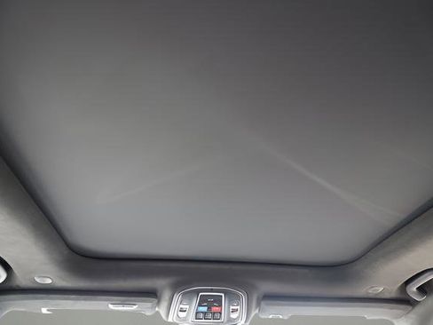 New 2026 Jeep Grand Cherokee L Summit image 12