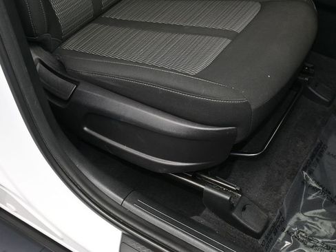 Used 2021 Kia Sorento LX image 41