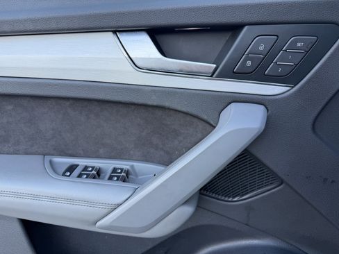 Used 2018 Audi SQ5 Prestige image 17