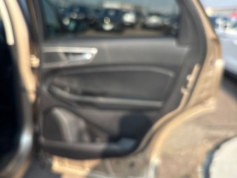 Used 2020 Ford Edge SEL w/ Convenience Package AWD/4WD image 25