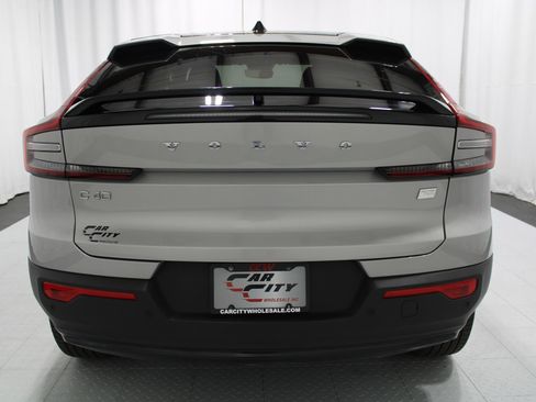 Used 2023 Volvo C40 P8 Recharge Ultimate AWD/4WD image 7