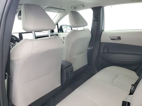 Used 2025 Toyota Corolla Cross L FWD image 13
