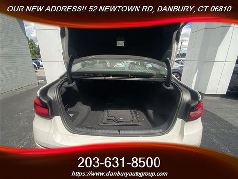Used 2023 BMW 530i xDrive w/ Convenience Package AWD/4WD image 17