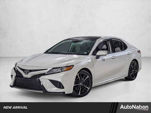 Used 2020 Toyota Camry XSE w/ Navigation Package image 1