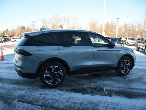 Used 2026 Lincoln Nautilus Premier w/ Equipment Group 102A image 7