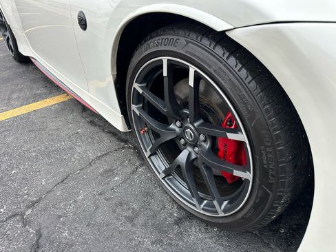 Used 2019 Nissan 370Z NISMO image 42