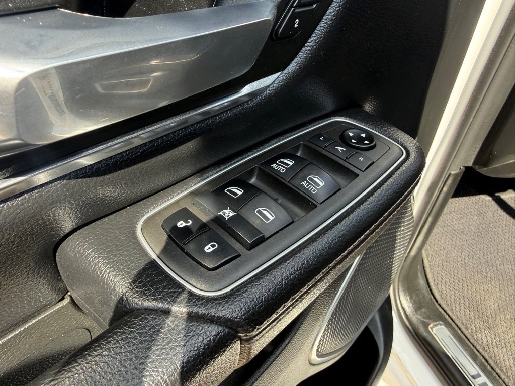 Used 2021 RAM 1500 Laramie w/ Laramie Southwest Edition AWD/4WD image 24