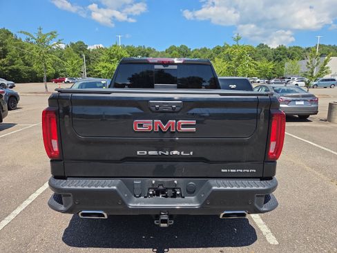 Used 2025 GMC Sierra 1500 Denali w/ Denali Reserve Package AWD/4WD image 4