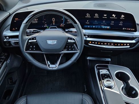 Certified 2025 Cadillac Lyriq Luxury w/ LPO, Floor Liner Package image 14