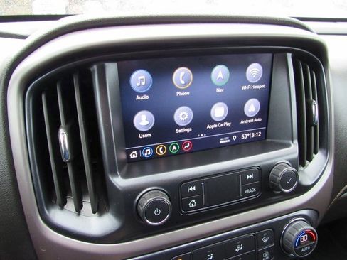 Used 2022 GMC Canyon AT4 image 20