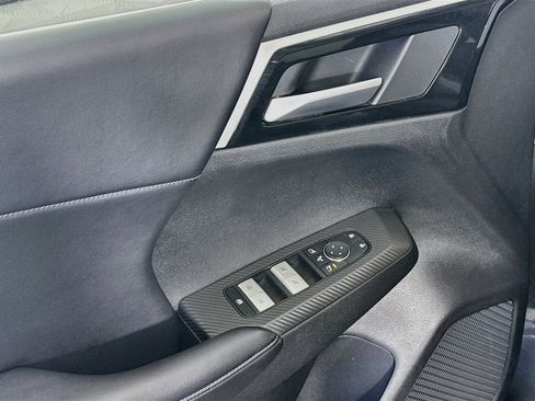 Used 2024 Mitsubishi Outlander SE AWD/4WD image 15