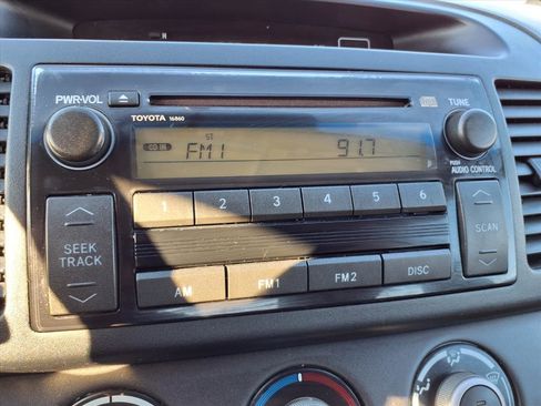 Used 2005 Toyota Camry image 6