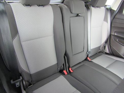 Certified 2018 Ford Escape SE image 11