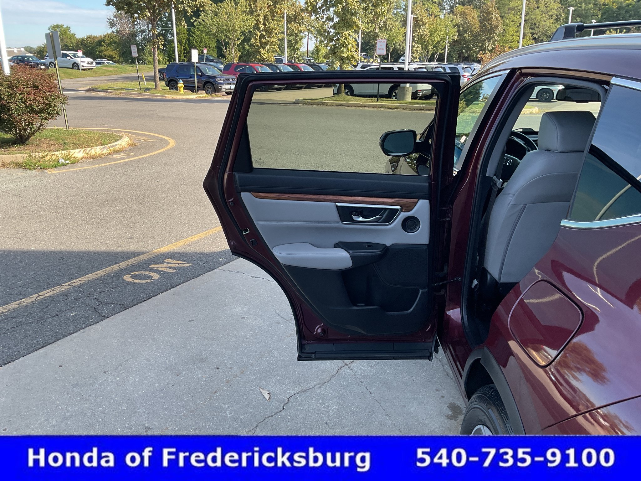 Used 2018 Honda CR-V EX-L image 16