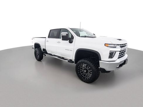 Used 2021 Chevrolet Silverado 2500 LTZ AWD/4WD image 3