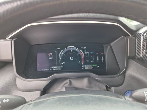 Used 2022 Toyota Tundra Limited image 11