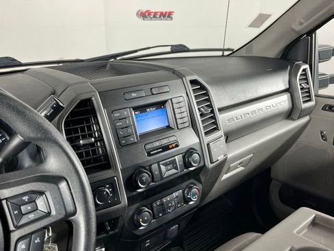 Used 2020 Ford F250 XL w/ Power Equipment Group AWD/4WD image 17