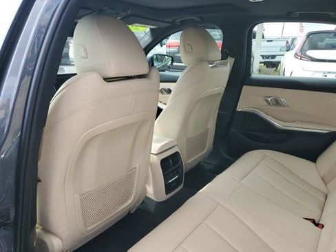 Used 2021 BMW 330i Sedan image 18