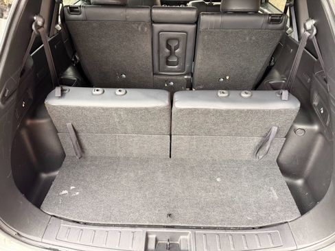 Used 2024 Mitsubishi Outlander SE image 12