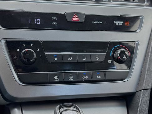 Used 2017 Hyundai Sonata SE FWD image 10
