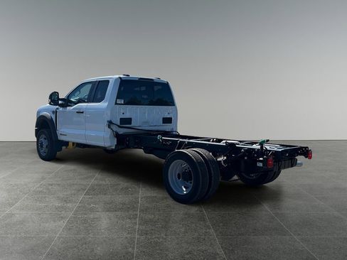 New 2025 Ford F450 XL image 3