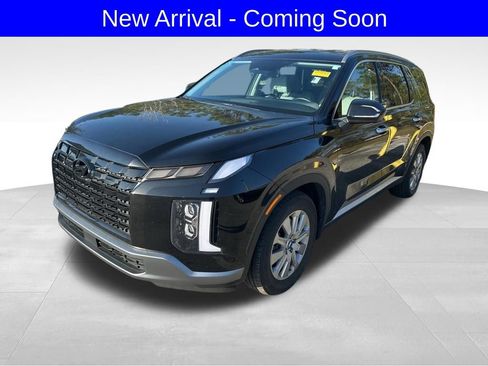 Used 2023 Hyundai Palisade SEL image 2
