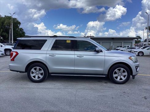 Used 2018 Ford Expedition Max XLT w/ Equipment Group 202A RWD image 8