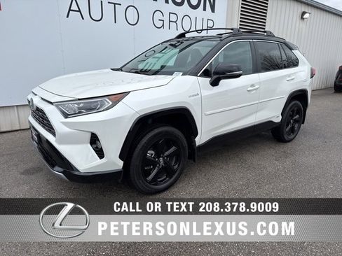 Used 2020 Toyota RAV4 XSE w/ XSE Grade Weather Package image 7