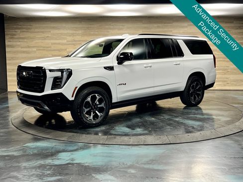 Used 2026 GMC Yukon XL AT4 w/ AT4 Premium Plus Package AWD/4WD image 5
